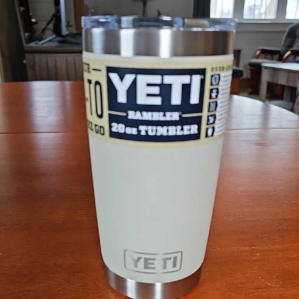 YETI Rambler 20 oz Tumbler